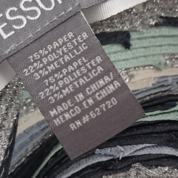 Hat - Picture 13 of 14